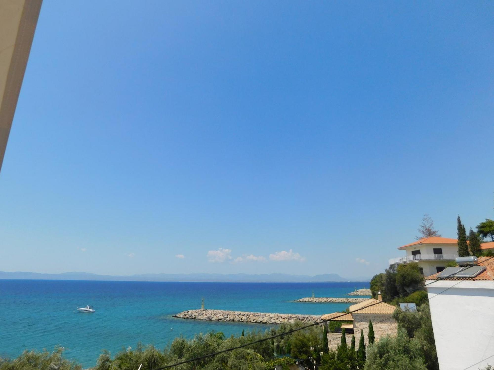 Marina'S Sea Home Kalamata Bagian luar foto